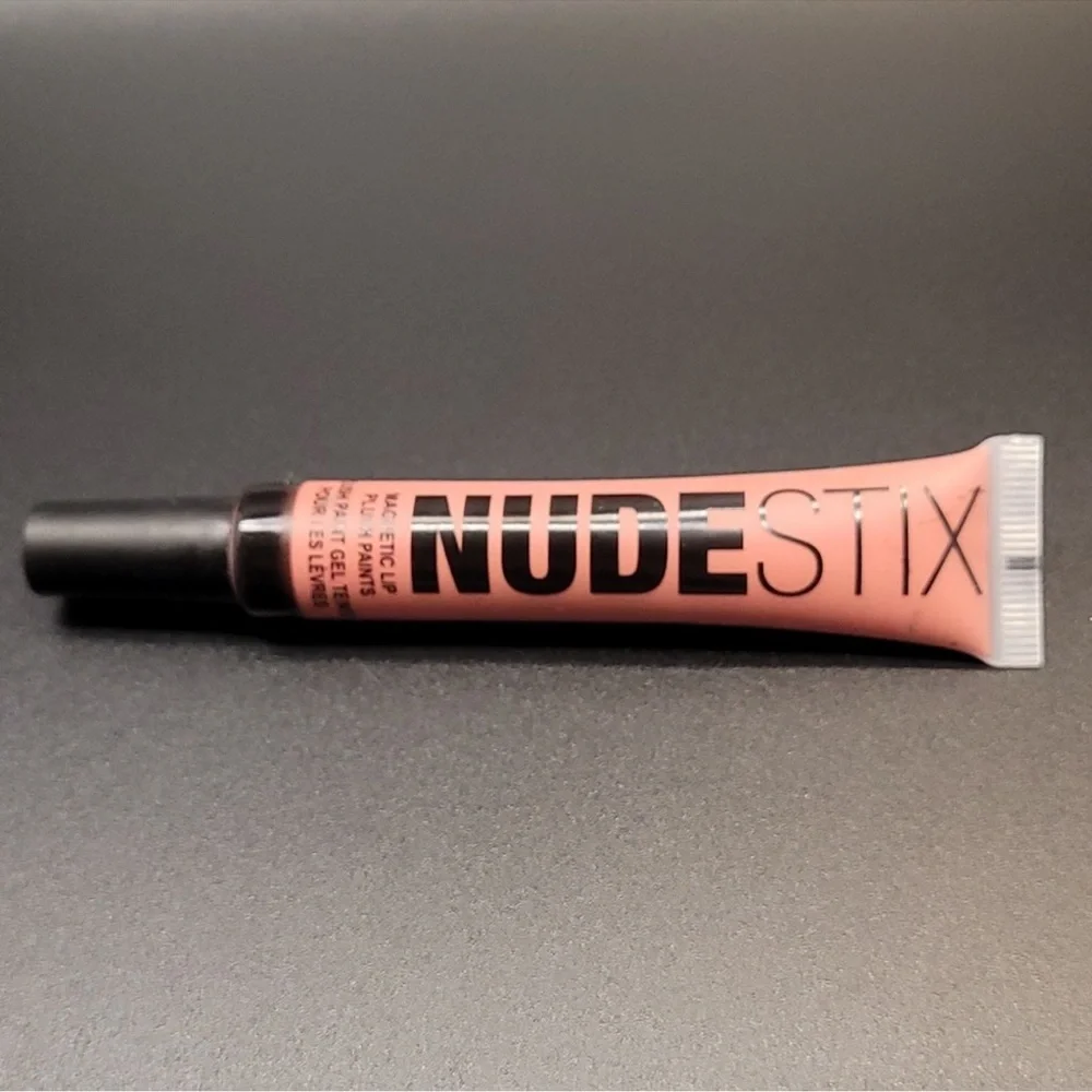 NUDESTIX magnetic plush